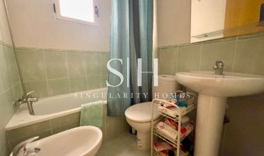 Resale - Apartment / flat - Torrevieja - Centro