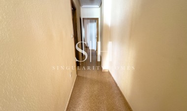 Resale - Apartment / flat - Torrevieja - Centro