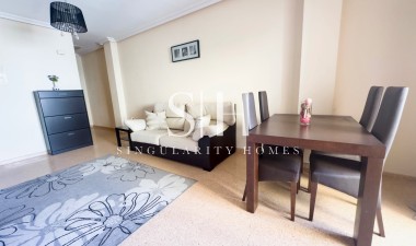 Resale - Apartment / flat - Torrevieja - Centro