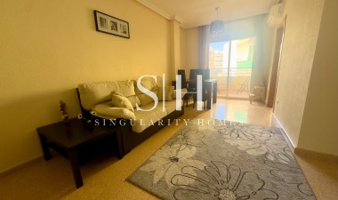 Resale - Apartment / flat - Torrevieja - Centro