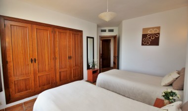 Resale - Apartment / flat - Torrevieja - Punta prima