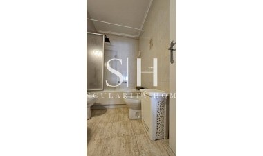 Resale - Apartment / flat - Torrevieja - Acequion