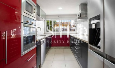 Resale - House - Orihuela Costa - Los Almendros-la Florida