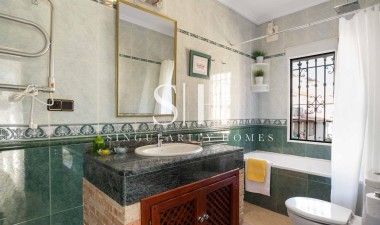 Resale - House - Orihuela Costa - Los Almendros-la Florida