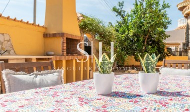 Resale - House - Orihuela Costa - Los Almendros-la Florida