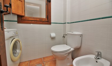 Resale - Apartment / flat - Torrevieja - Punta prima