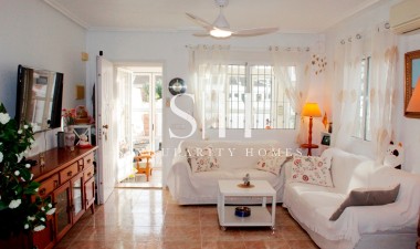 Resale - Villa - Torre de la Horadada - Costa Blanca