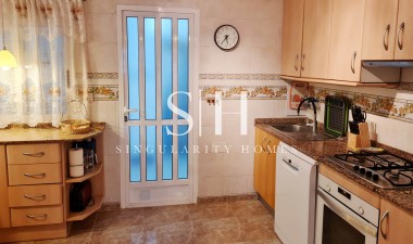 Resale - Villa - Torre de la Horadada - Costa Blanca