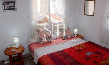 Resale - Villa - Torre de la Horadada - Costa Blanca