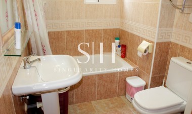 Resale - Villa - Torre de la Horadada - Costa Blanca