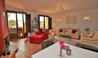 Resale - Apartment / flat - Torrevieja - Punta prima