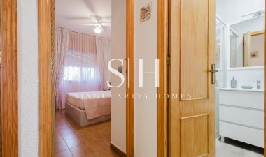 Resale - Bungalow - Torrevieja - Costa Blanca