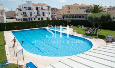 Resale - Bungalow - Torrevieja - Costa Blanca