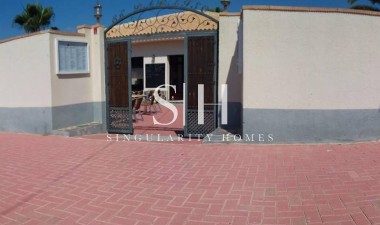 Resale - Bungalow - Torrevieja - Costa Blanca