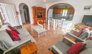 Resale - Villa - Torrevieja - Costa Blanca