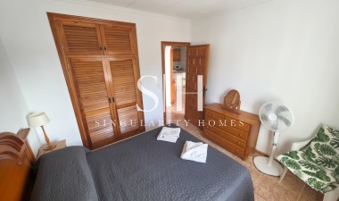 Resale - Villa - Torrevieja - Costa Blanca