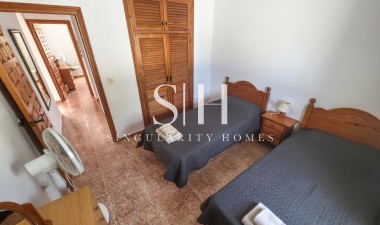 Resale - Villa - Torrevieja - Costa Blanca