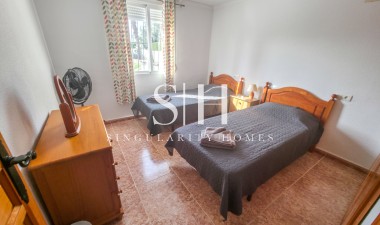 Resale - Villa - Torrevieja - Costa Blanca