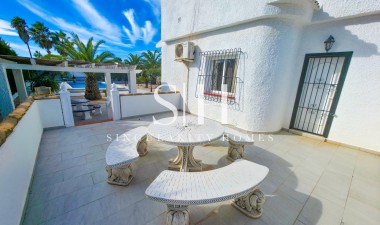 Resale - Villa - Torrevieja - Costa Blanca