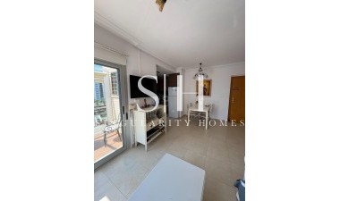 Resale - Apartment / flat - Torrevieja - Punta prima