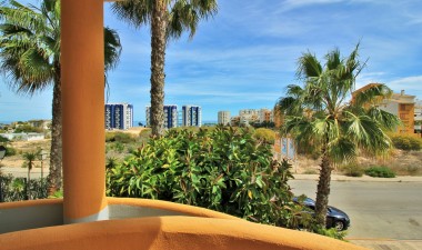 Resale - Apartment / flat - Torrevieja - Punta prima