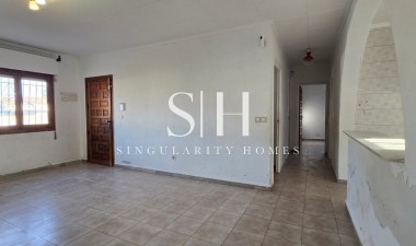 Resale - Villa - Torrevieja - Costa Blanca