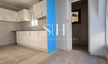 Resale - Villa - Torrevieja - Costa Blanca