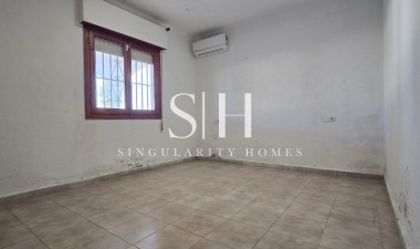 Resale - Villa - Torrevieja - Costa Blanca