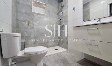 Resale - Villa - Torrevieja - El Chaparral