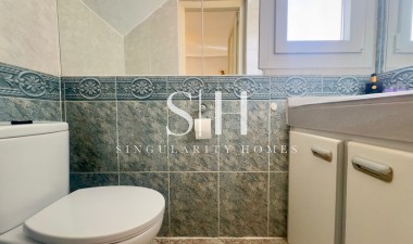 Resale - House - Orihuela Costa - La Regia