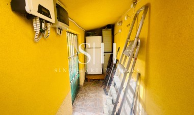 Resale - House - Orihuela Costa - La Regia