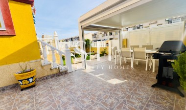 Resale - House - Orihuela Costa - La Regia