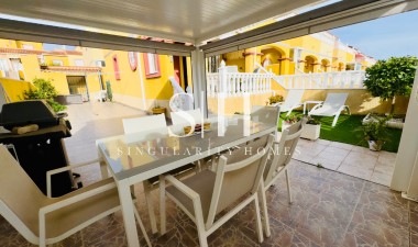 Resale - House - Orihuela Costa - La Regia