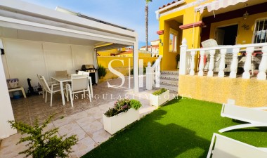 Resale - House - Orihuela Costa - La Regia