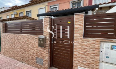 Resale - Bungalow - Torrevieja - Costa Blanca