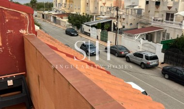 Resale - Bungalow - Torrevieja - Costa Blanca