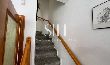 Resale - Bungalow - Torrevieja - Costa Blanca