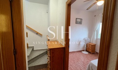 Resale - Bungalow - Torrevieja - Costa Blanca