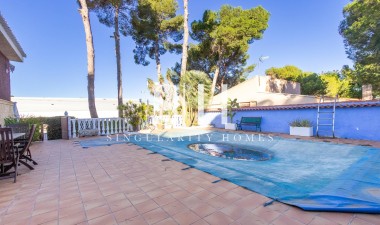 Resale - Villa - Torrevieja - Los balcones