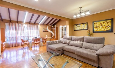 Resale - Villa - Torrevieja - Los balcones