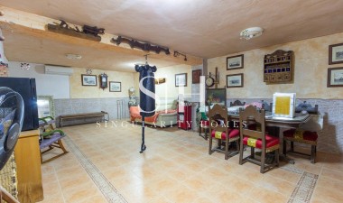 Resale - Villa - Torrevieja - Los balcones