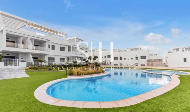 Resale - Bungalow - Torrevieja - Los Balcones - Los Altos del Edén