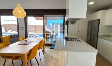 Resale - Villa - Vista Bella Golf Resort - Inland