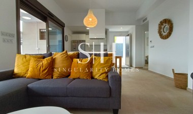Resale - Villa - Vista Bella Golf Resort - Inland