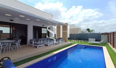 Resale - Villa - Vista Bella Golf Resort - Inland