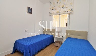 Resale - House - Orihuela Costa - Villamartin