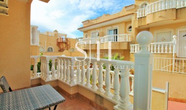 Resale - House - Orihuela Costa - Villamartin