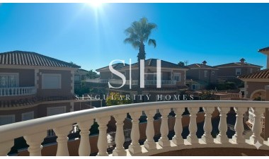 Resale - Villa - Torrevieja - Costa Blanca