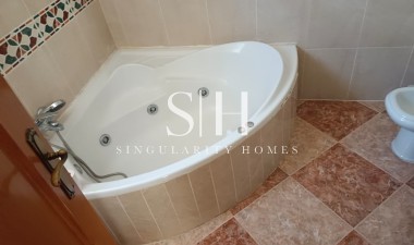 Resale - Villa - Torrevieja - Costa Blanca