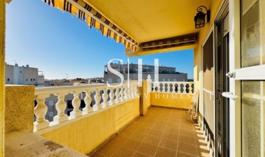 Resale - Apartment / flat - La Mata - Costa Blanca